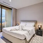 Sky High Luxury With Infinite Sea Views
