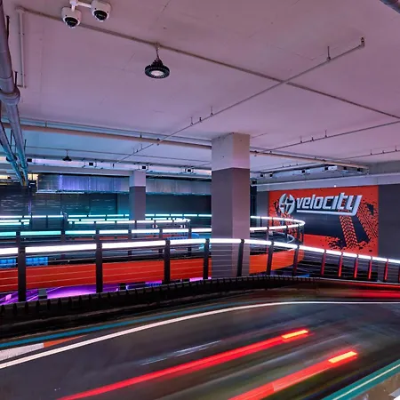 Sky High Luxury In Mercury Towers With Infinite Seaviews