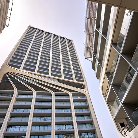 Sky High Luxury In Mercury Towers With Infinite Seaviews *